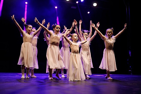 Dance Republic, танцювальна школа