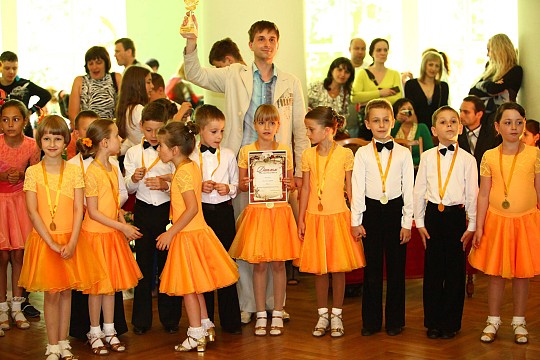 Savych, танцювальна школа