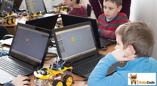 Robocode, культова школа робототехніки і програмування