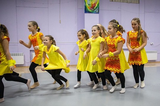Потоки, театр-школа сучасного танцю 