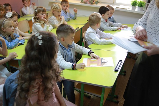 Family School Оксани Чорнейко, дитячий центр