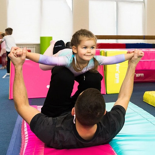 American Gymnastics Club, заняття зі спортивної гімнастики