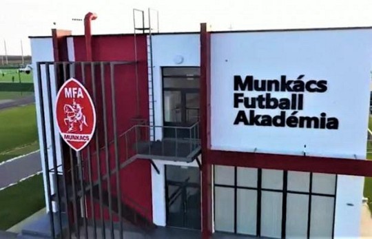 Мункач, футбольна академія