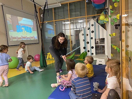 Kangaroo Nursery School, приватний садок 