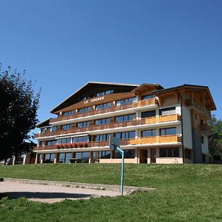 Мовний табір у Франції 