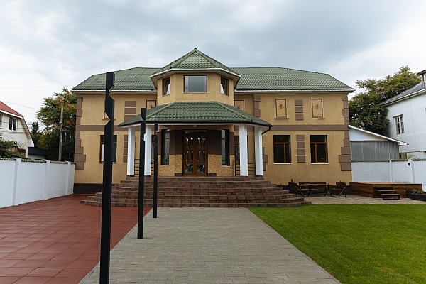 Premium, приватна школа